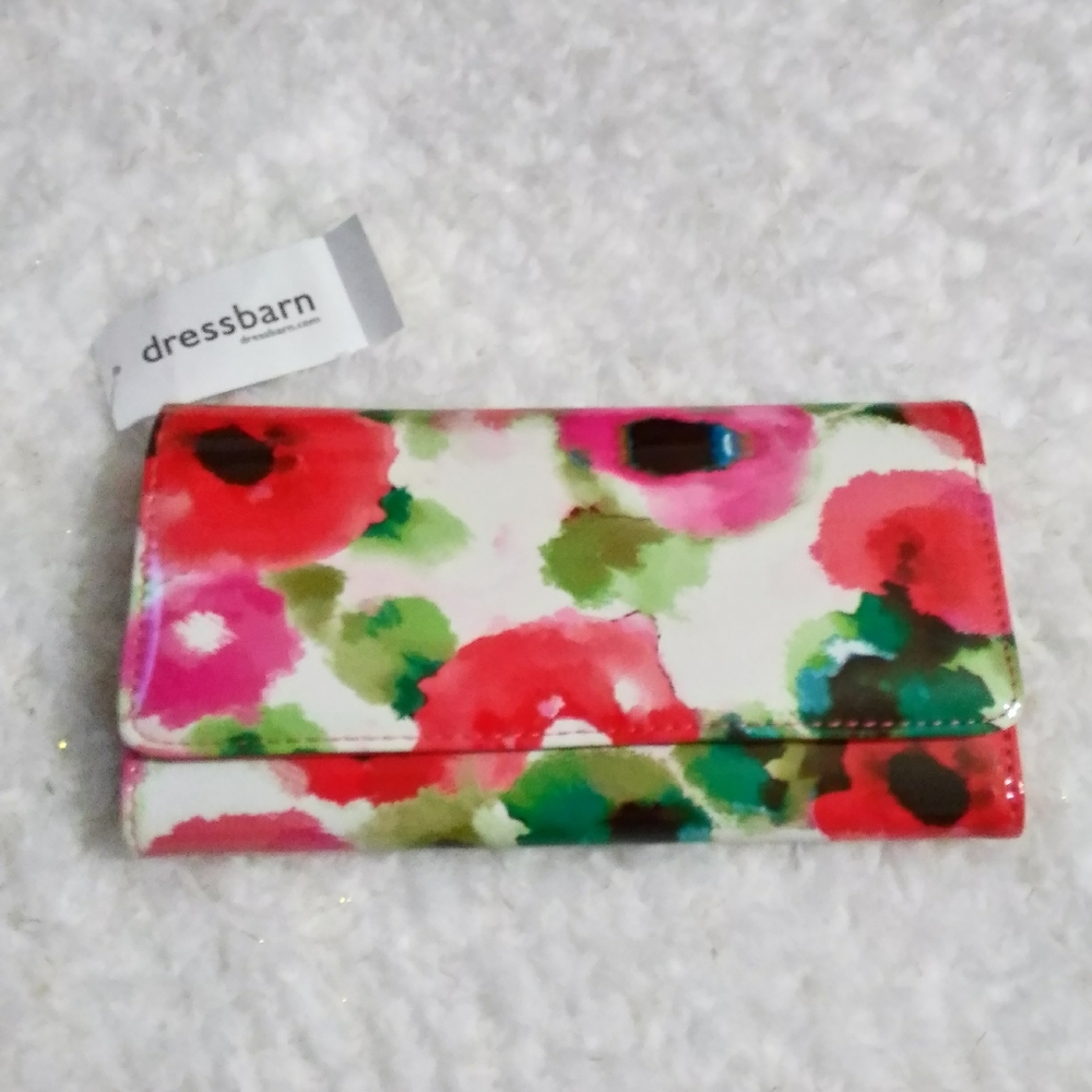 Dressbarn wallet